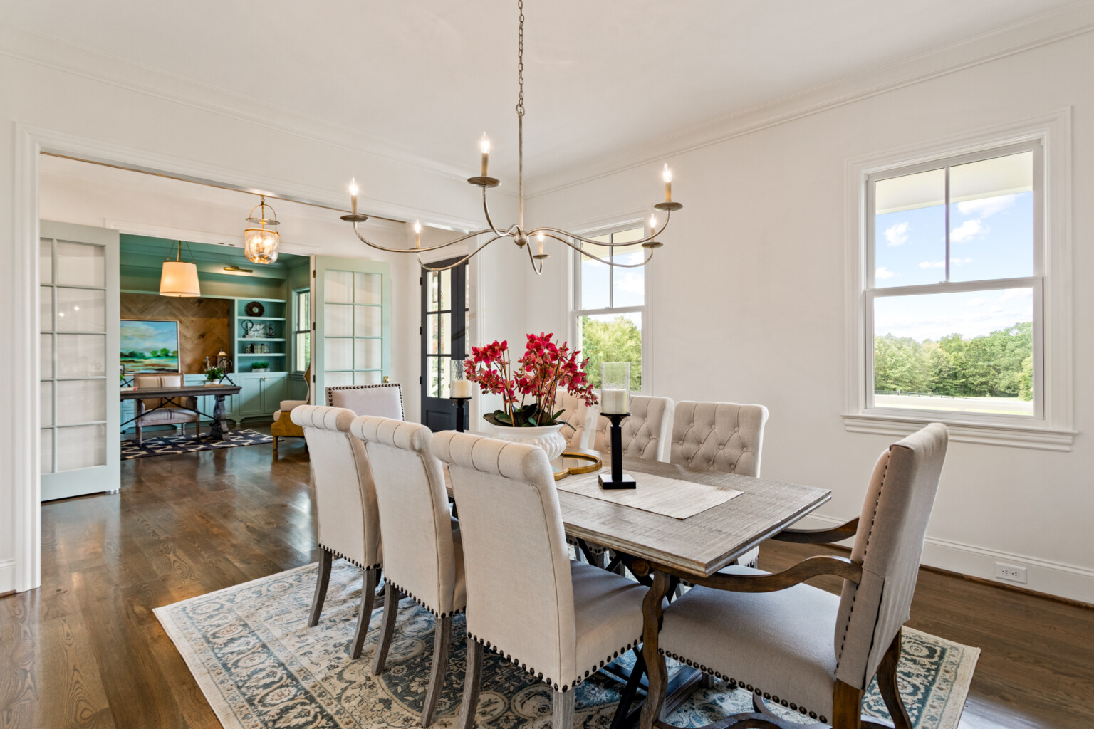 Black And White Farmhouse Dining Room